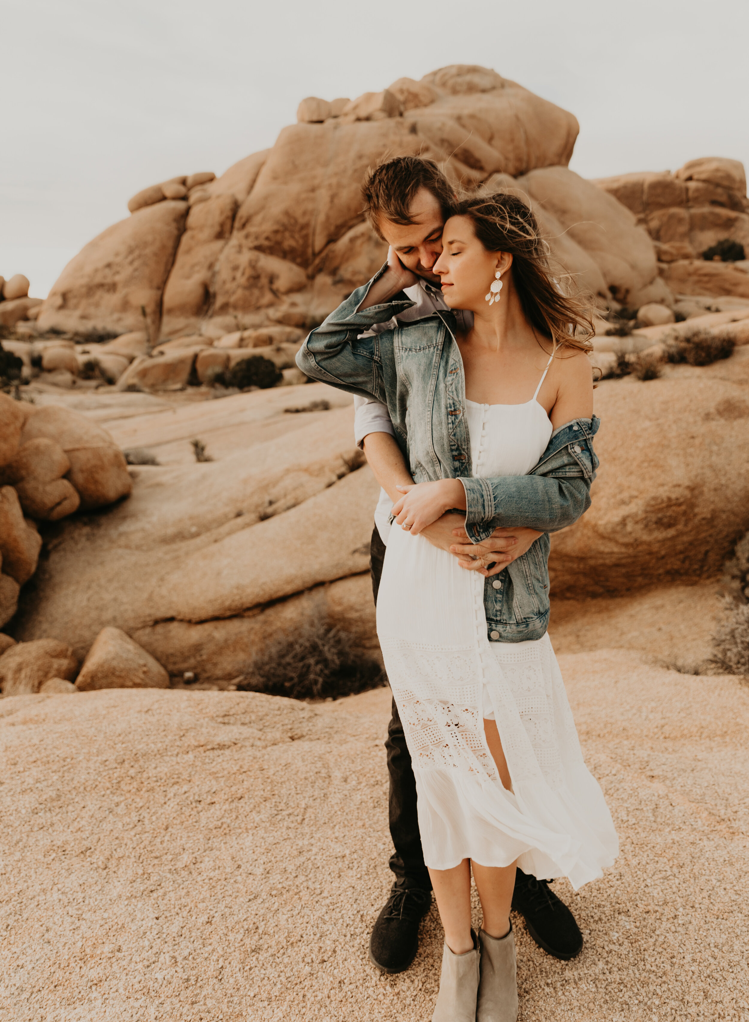 Joshua tree engagement photos - Dana + Bobby 